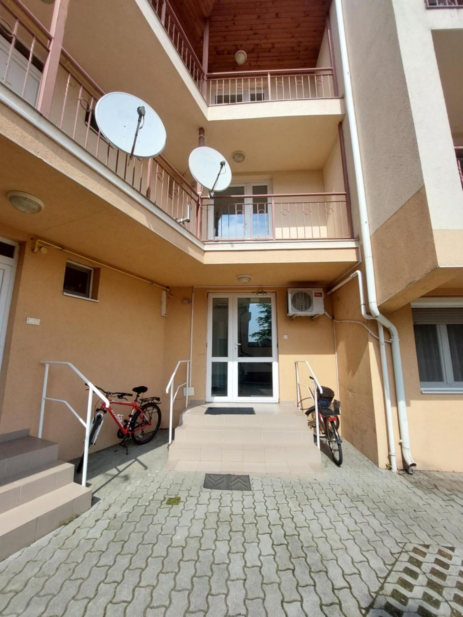 Sunshine Resort Apartment Hajdúszoboszló 外观 照片